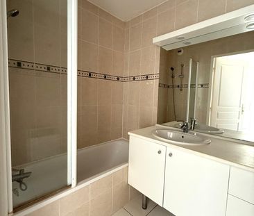 Location Appartement 2 pièces 44m² - Photo 5