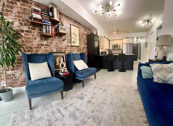 For Lease - 5 Valhalla Inn Road Unit# 2805, Toronto, Ontario - Photo 1
