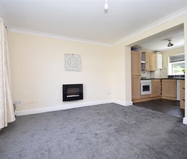 Ivy Lane, Wakefield - Photo 2