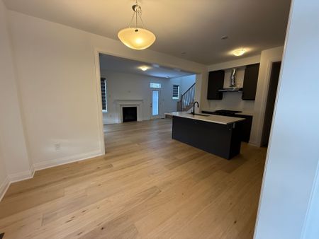 For Lease - 3407 Braeside Way, Pickering, Ontario - Photo 4