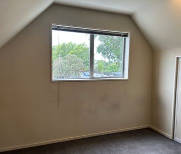 519b Cashel St - 2 Bedroom Townhouse Close to City - Photo 3