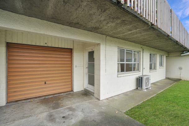 Tidy 2-Bedroom Unit - Photo 1