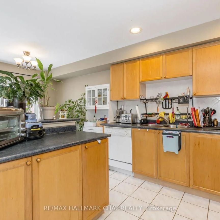 145 MILLCLIFF CIRCLE - Photo 1