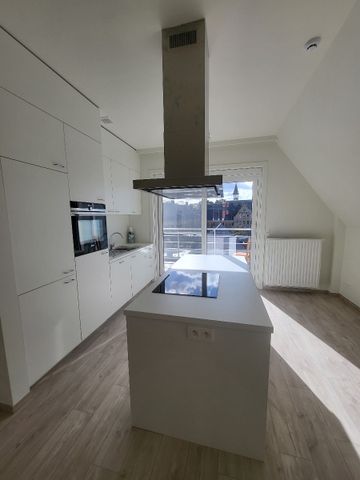 Appartement met twee slaapkamers in het centrum - Photo 5