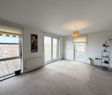 Lower Hall Street, St Helens, WA10 1GE - Photo 1