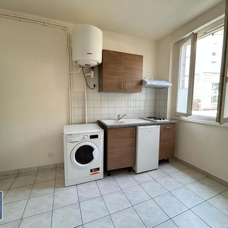 Location Appartement 2 pièces 18m² NIORT 79000 - Photo 1