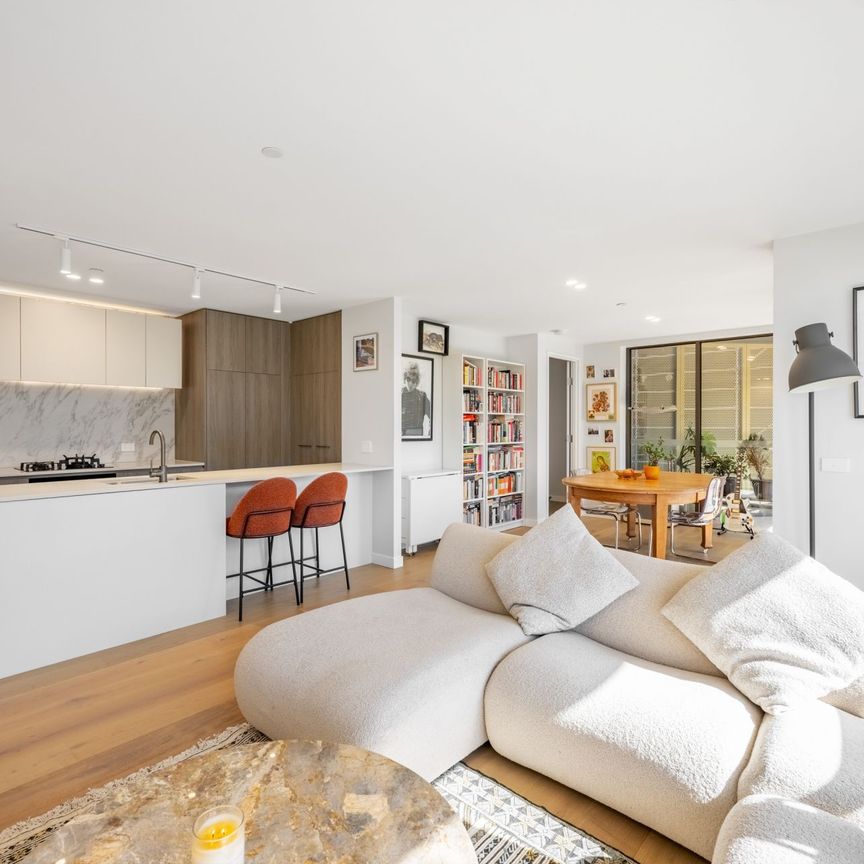 Refined Living in a Landmark Dickson Apartment, Moments from the Light Rail - Photo 1