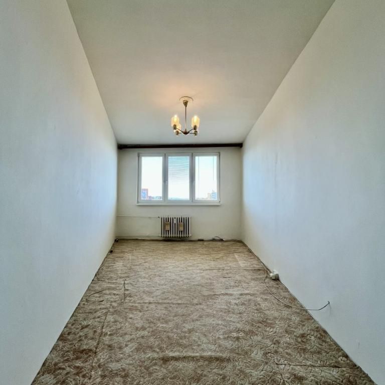 Pronájem bytu 3+1 64 m2 - Fotografie 1
