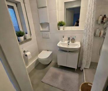 Frisch renovierte 2-Zimmer-Souterrainwohnung sofort bezugsfrei - Foto 5