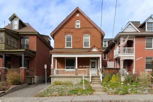 665 Gilmour Street - 1 - Photo 1