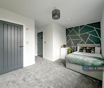 1 bedroom in a house share to rent - Photo 4