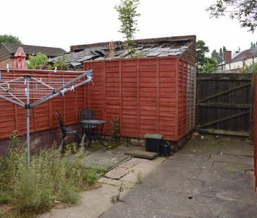 2 bedroom terraced house to rent - Photo 5