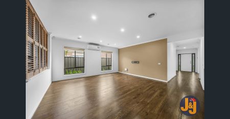 Convenient at Your Door Step - Photo 3