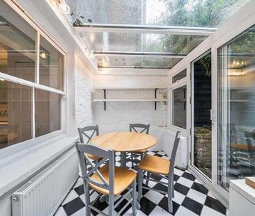 Comeragh Road, Barons Court, W14 - Photo 5