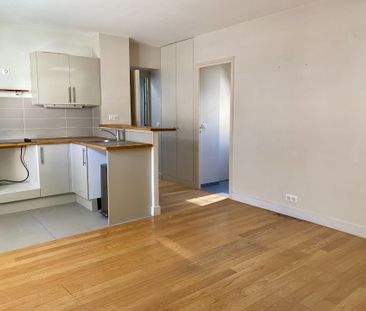 Location Appartement Paris 8 2 Pièces 44.2 m² - Photo 6
