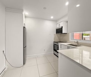 3315 Av. Maréchal #16 - Photo 6