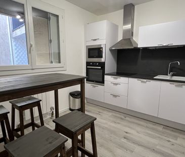 Location Appartement 2 pièces 49m² NARBONNE 11100 - Photo 5