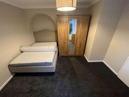 Longfield Road, Winchester, SO23 - Photo 3