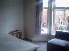 4 bedroom House Ernest St Crewe CW2 - Photo 4