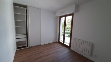 location Appartement F4 DE 90.48m² À LE CHESNAY - Photo 5