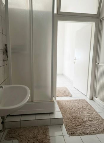 Gemütliche 1,5-Zimmer-Altbauwohnung in zentraler Lage – Ideale Starterwohnung für Studenten und Singles! - Photo 3