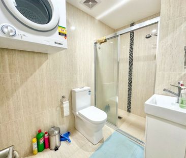 Studio Apartment + Furniture! - Photo 5