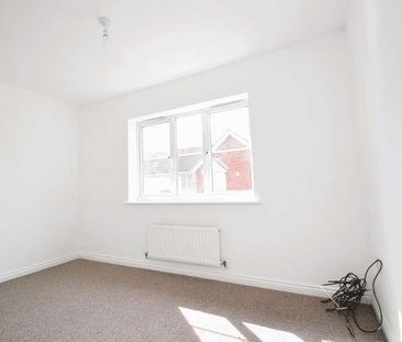 New Acres Road, SE28 - Photo 2