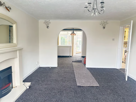 3 bedroom house to rent - Photo 2