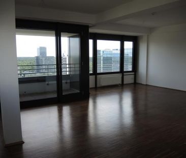 Über den Dächern von Frankfurt - Exklusive 4 Zimmer Wohnung in Ffm-... - Photo 4