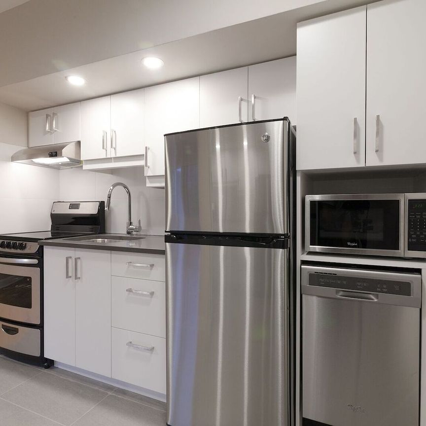 3455 Rue Aylmer, Montréal, QC - Photo 1