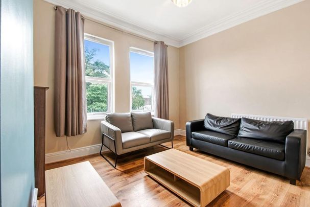 2 bedroom house to rent - Photo 1