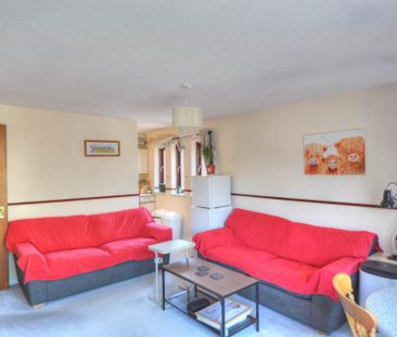 2 bedroom apartment to rent - Photo 6