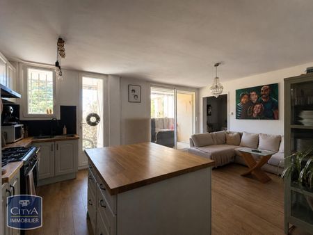 Location Appartement 5 pièces 84m² MARTIGUES 13500 - Photo 3