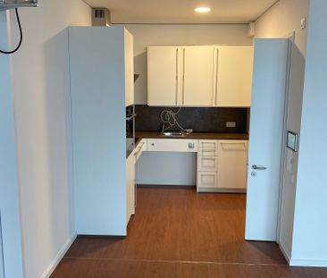 Rollstuhlgerecht mit Einbauküche - Smarte Wohnung in Adlershof - Photo 2