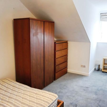 2 bedroom apartment to rent - Photo 3