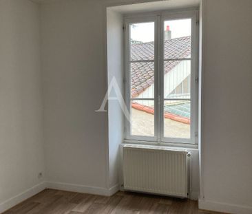 Location Appartement 2 pièces 41m² FONTENAY LE COMTE 85200 - Photo 6