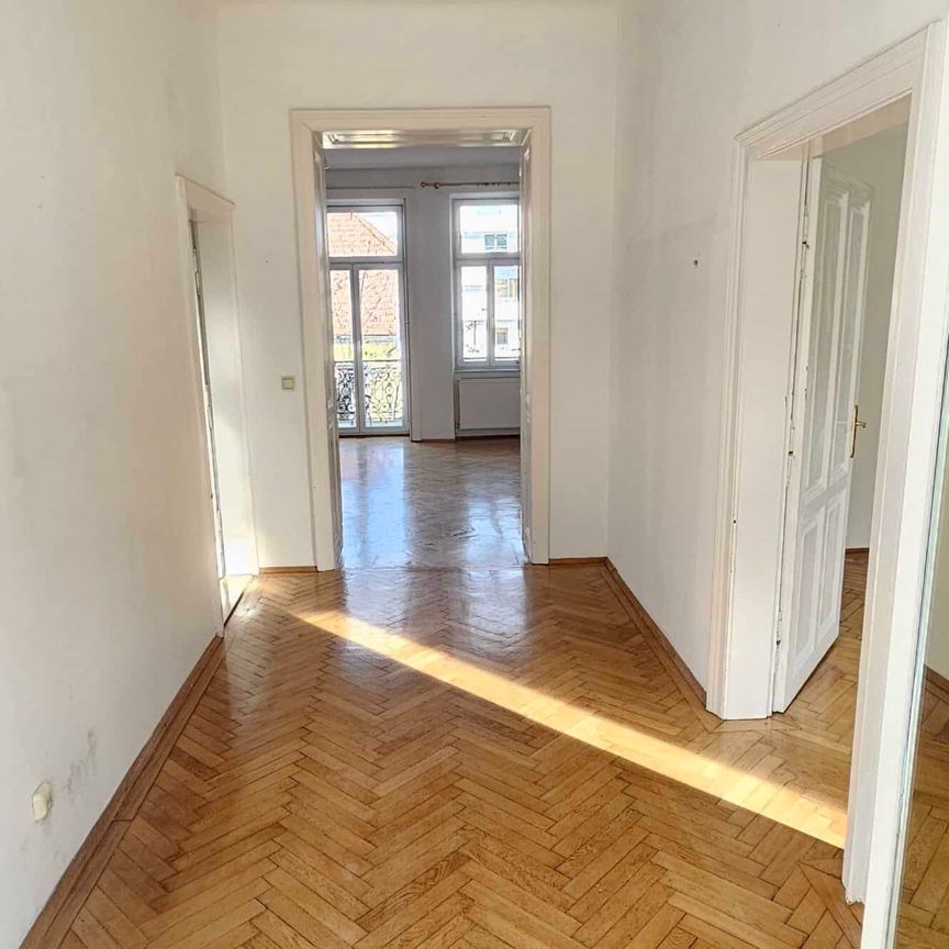 Elegante 3-Zimmerwohnung mit großen Garten in klassischen Villa im Zentrum von Mödling zu vermieten € 2.450 / Monat - Foto 1