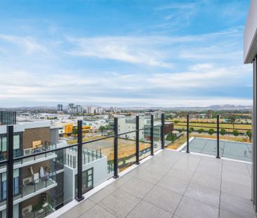 Modern 1-Bedroom Apartment with Car Space in the Heart of Gungahlin - Photo 2