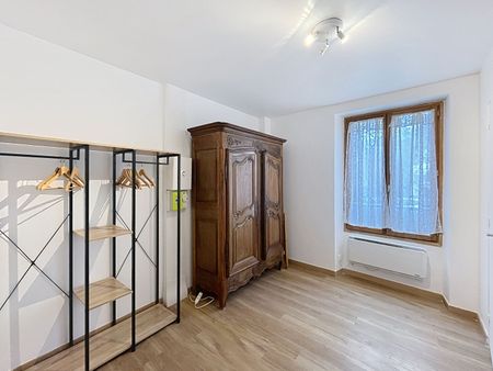 Apartment - Photo 3