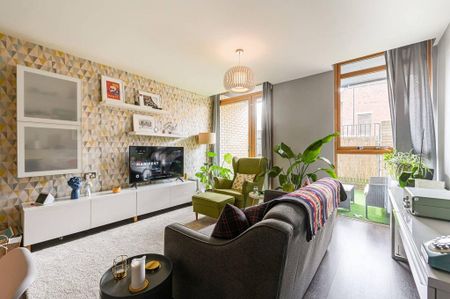 2 bedroom flat to rent - Photo 4