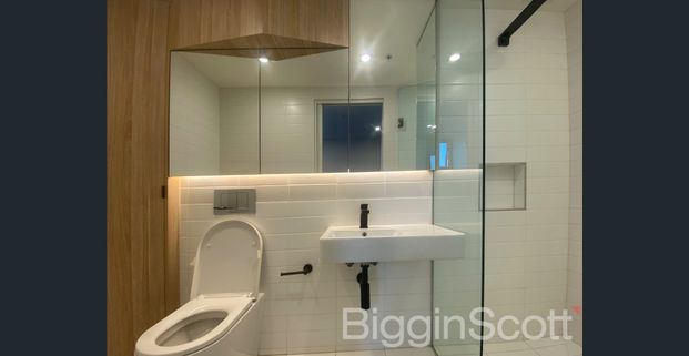 Contemporary Urban Living in the Heart of Box Hill - Photo 1