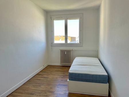 Location Appartement 3 pièces 60m² - Photo 2