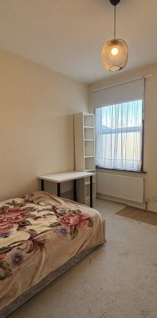 Carlingford Road, London N15 3EJ, Property for rent - Photo 1