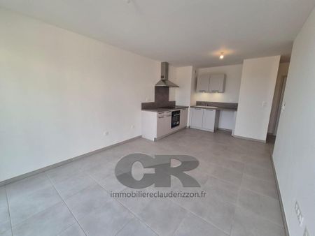 Location Appartement 2 pièces 41m² MONTIGNY LES METZ 57950 - Photo 2