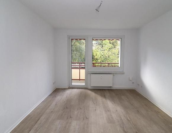 Michaelstraße! Bezugsfertige 3 Zimmer mit Balkon - Photo 1