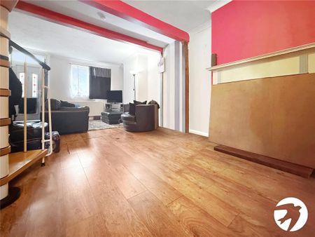 2 bedroom terraced house to rent - Photo 3