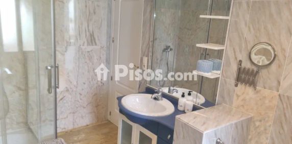 Chalet adosado en alquiler en Benidorm - Photo 2
