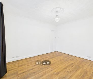 3 bedroom property to rent - Photo 4