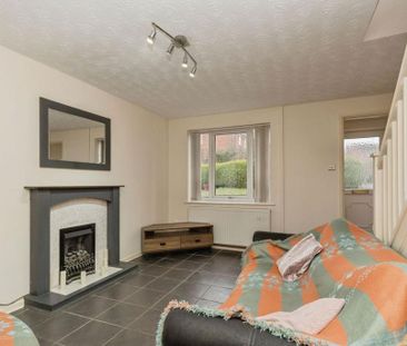 2 bedroom semi-detached house to rent - Photo 1