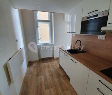 Pronájem bytu 1+1 • 32 m² bez realitkyOstrovského, Praha - Smíchov - Photo 4
